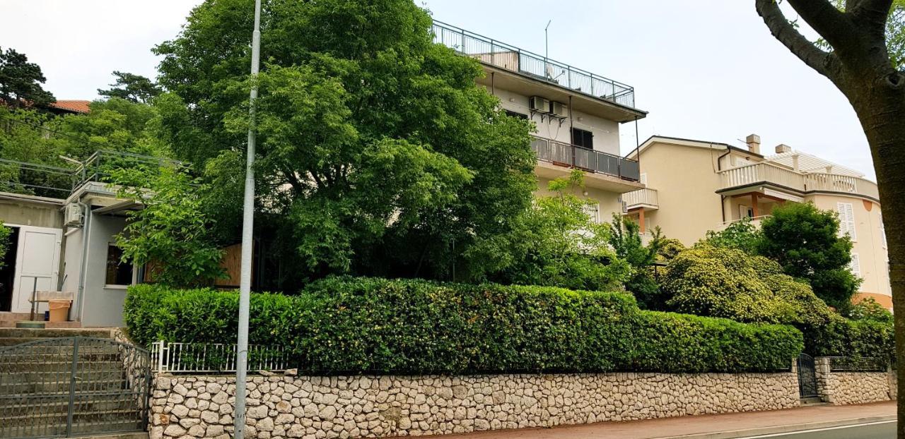 Apartment Kolaric Novi Vinodolski Esterno foto